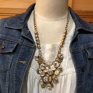 Premier Designs Bombshell necklace